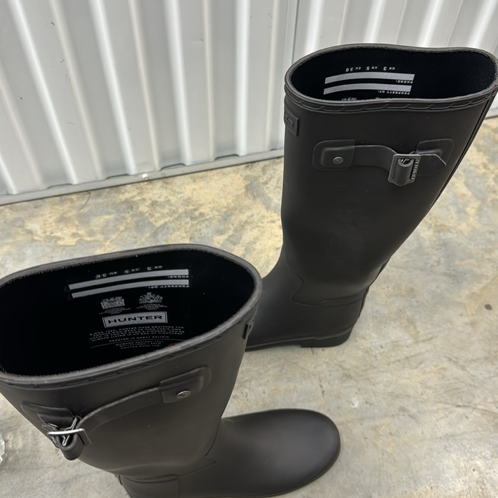 Hunter - Picture 9 of 14